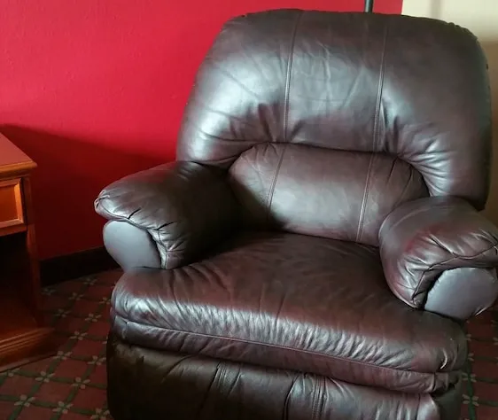 Econo Lodge hotel detail image 2