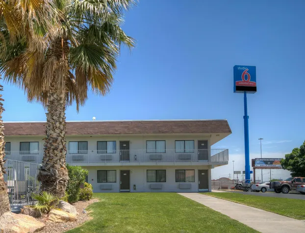 Studio 6 El Paso, Tx - East hotel detail image 1