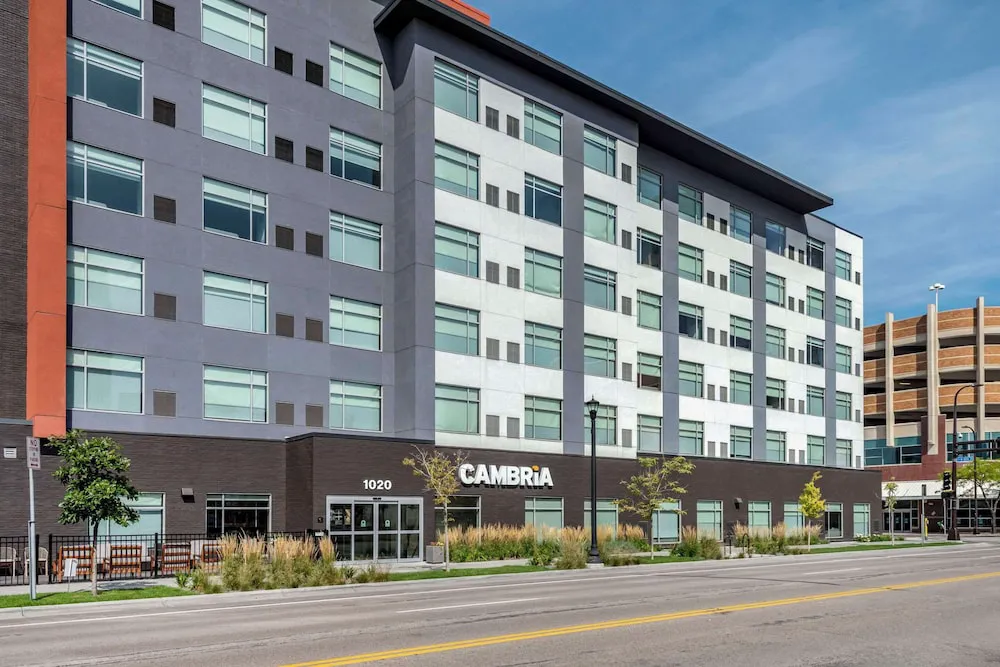 Cambria Hotel Minneapolis Downtown hotel hero