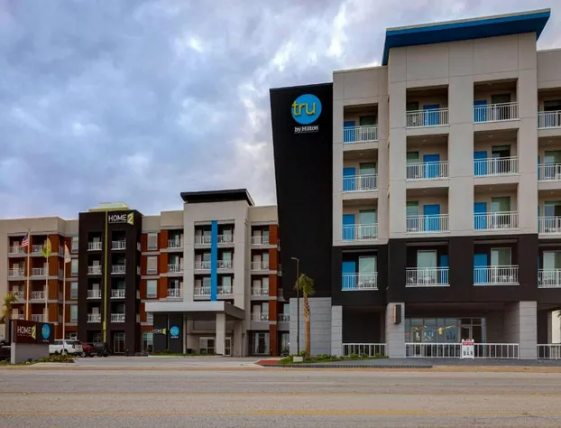 TRU BY Hilton Galveston hotel detail image 1