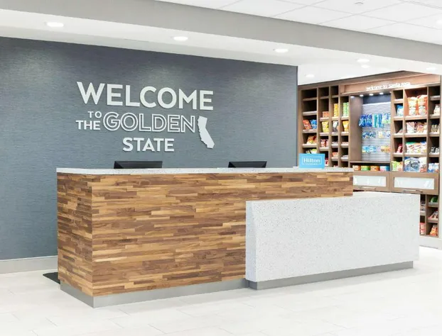 Hampton Inn & Suites Santa Rosa Sonoma Wine Country hotel detail image 4