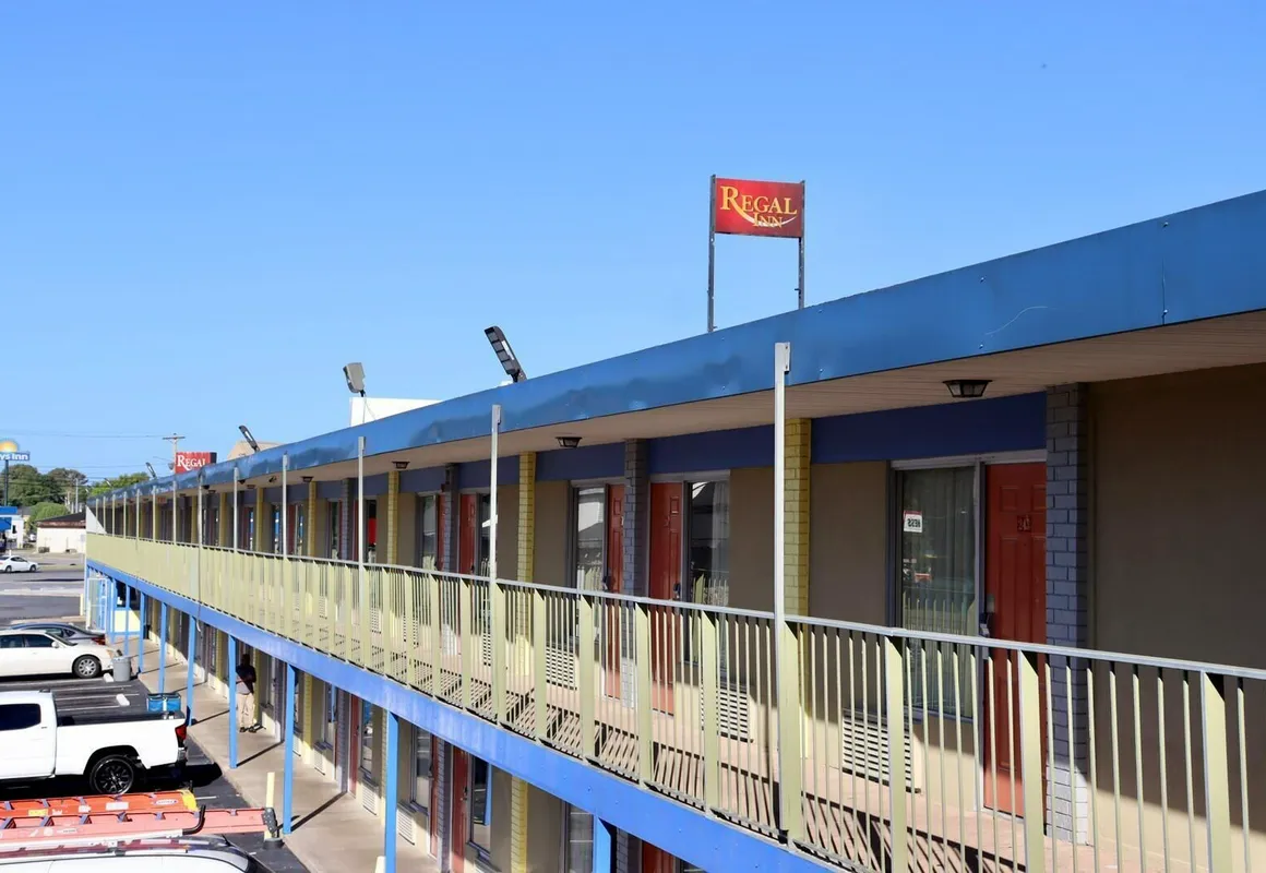 Regal Inn hotel hero