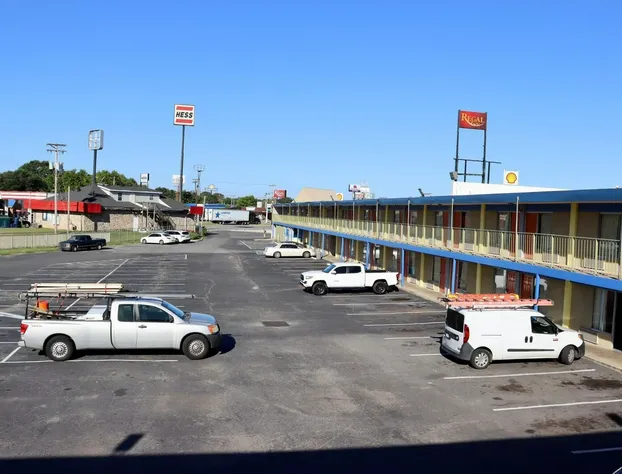 Regal Inn hotel detail image 1