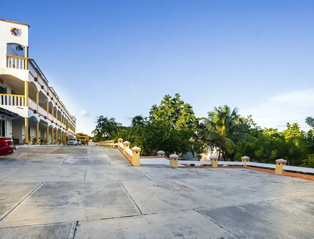 Capital O Oxtankah,chetumal bay hotel detail image 3