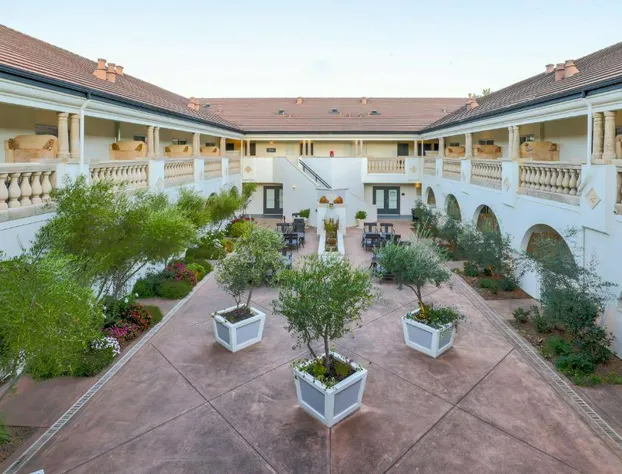 The Lodge at Healdsburg, Tapestry Collection by Hilton hotel detail image 1