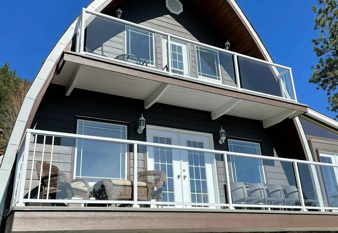 Les Chambres Roses hotel hero