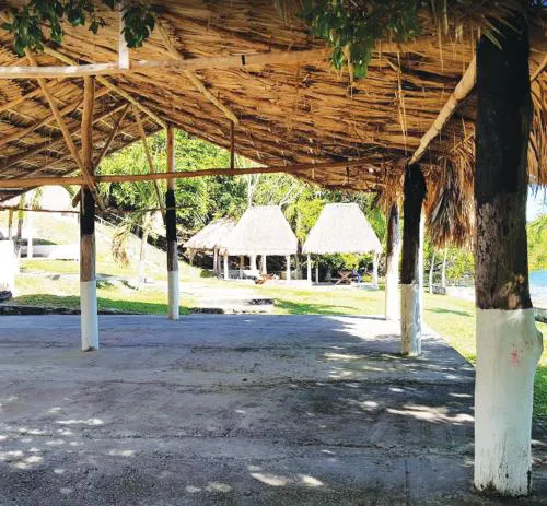 NAUH Rooms Xul-ha Bacalar México hotel detail image 3