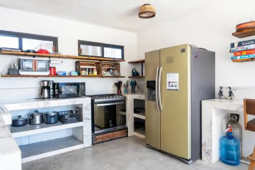 Casa Arrecife - Dorado Suite, Fast Wifi & Balcony! Beach is steps away! hotel detail image 4