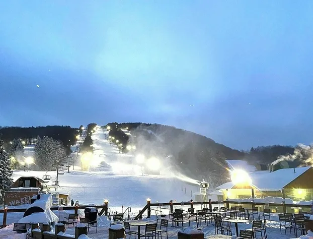 Villa Verde BB Greenwood Lake NY hotel detail image 1