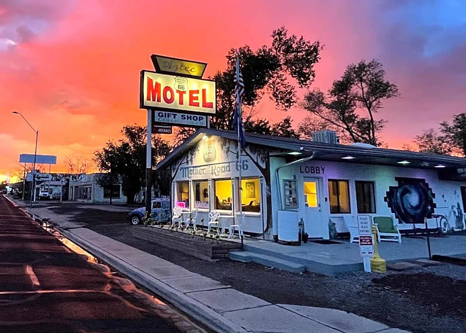 The Aztec Motel & Creative Space hotel hero