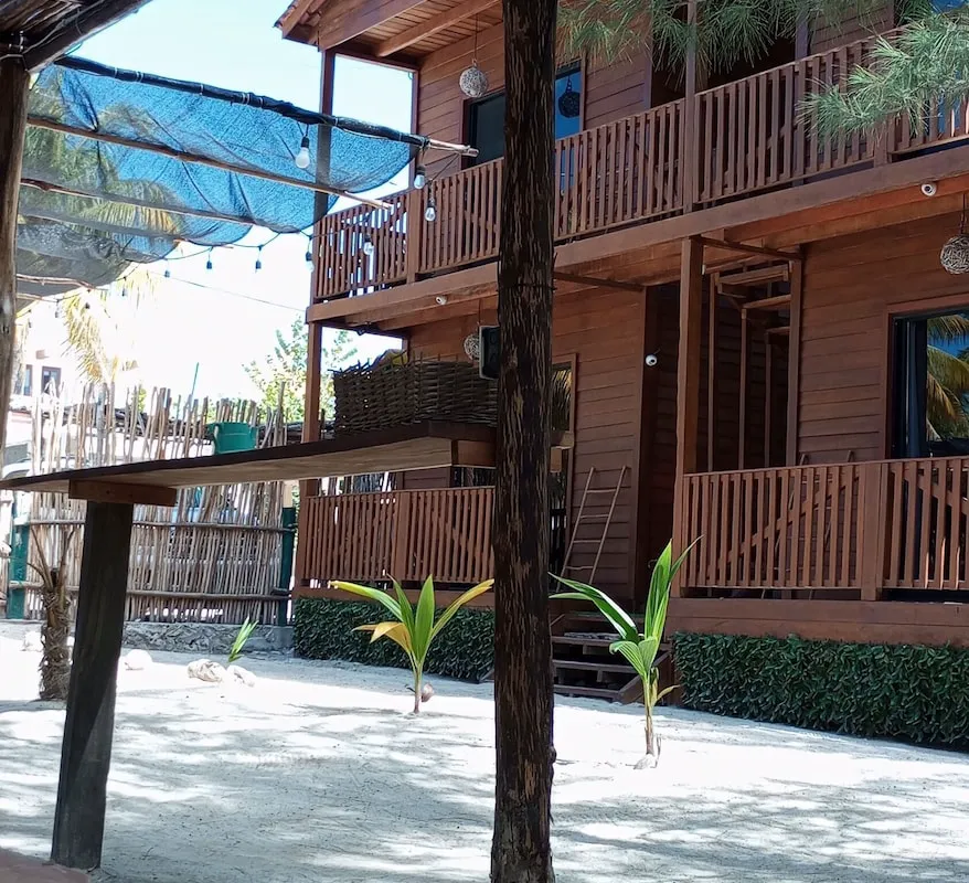 El Regalo El Cuyo hotel hero