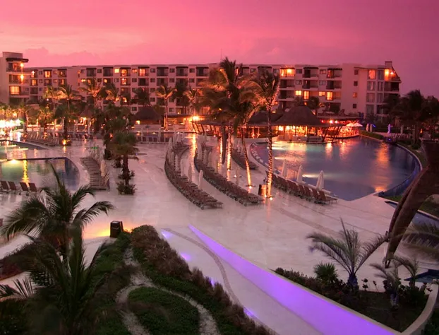 Dreams Riviera Cancun Resort & Spa - All Inclusive hotel detail image 1