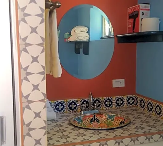 New! Cabana Frida 1/bdr hotel detail image 3