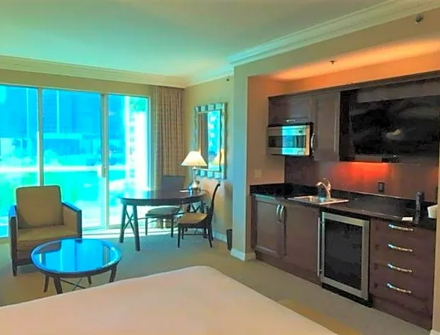 MGM Signature Condo Hotel by Owner - No Resort Fee !! hotel detail image 4