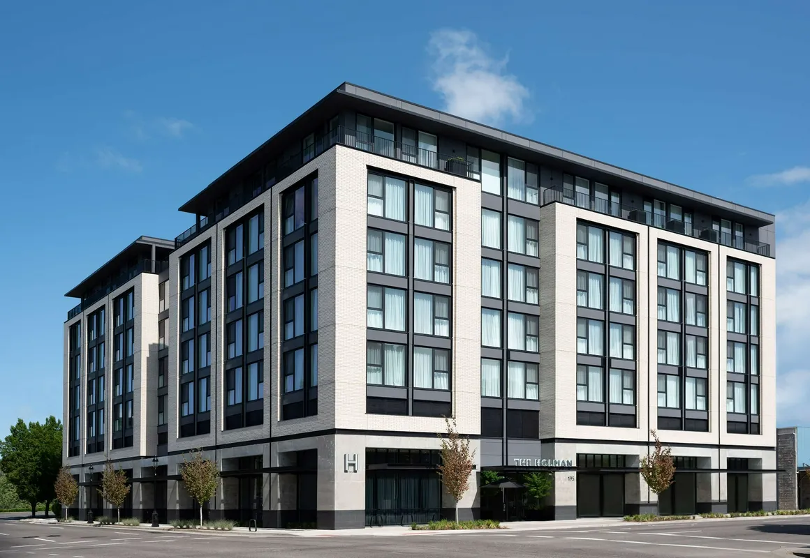 Holman Riverfront Park Hotel Salem, Tapestry by Hilton hotel hero