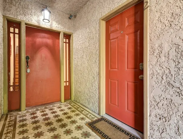 The Madison Riverwalk hotel detail image 4