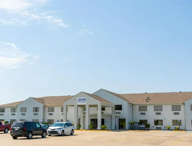 Americas Best Value Inn Donaldsonville hotel detail image 3