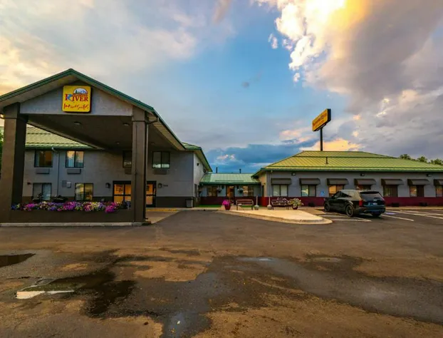 Yellowstone River Inn & Suites hotel detail image 1
