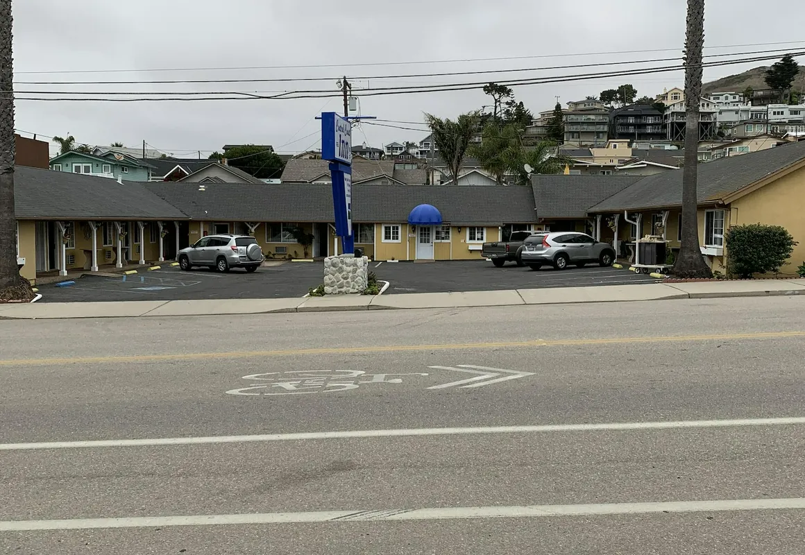 Central Coast Inn hotel hero