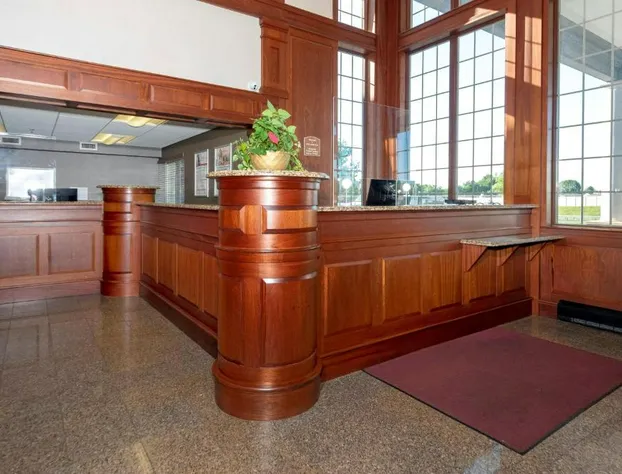 HomeTowne Studios by Red Roof Wilmington - New Castle hotel detail image 2