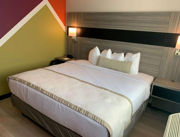 Best Western Plus Brooklyn-Prospect Park hotel detail image 4