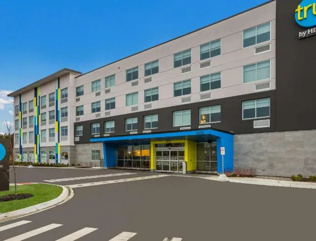 Tru By Hilton Traverse City hotel detail image 1