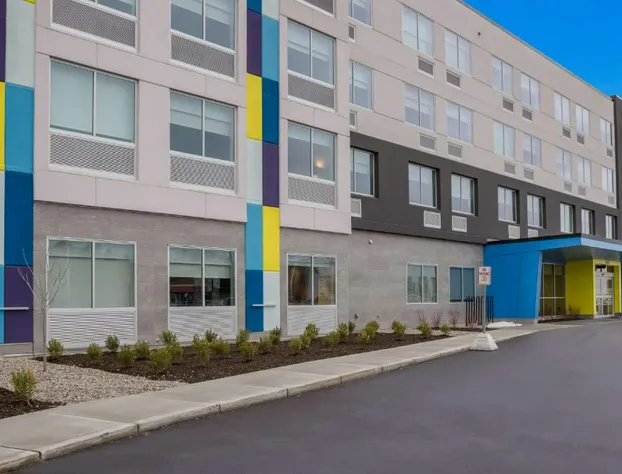 Tru By Hilton Traverse City hotel detail image 2