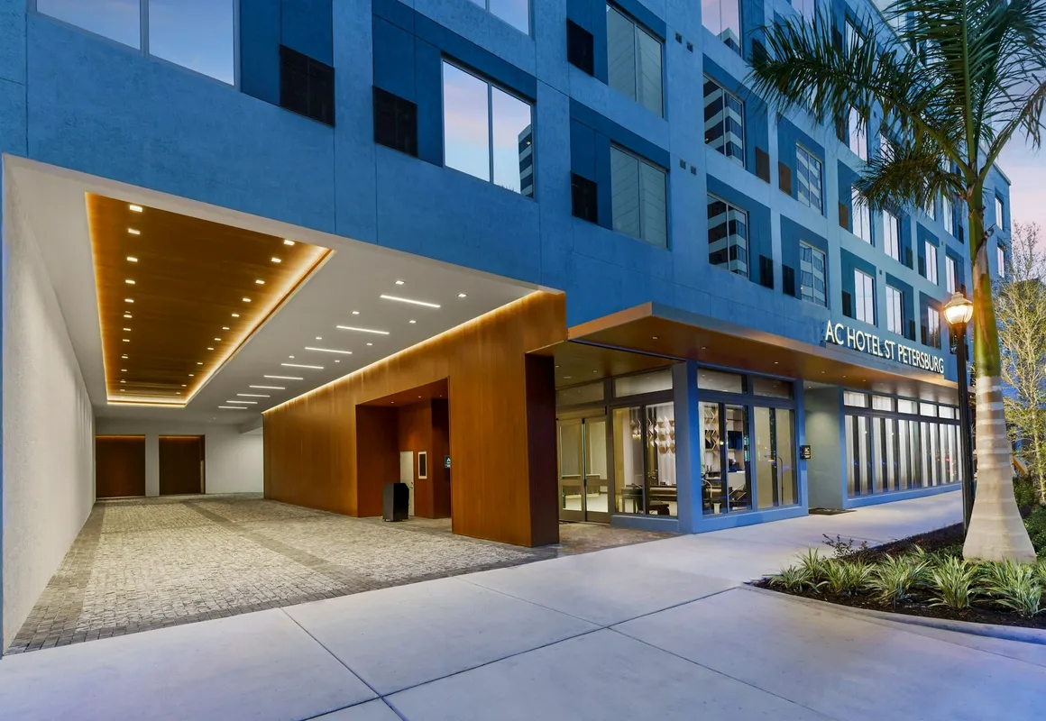 AC Hotel St. Petersburg Downtown hotel hero