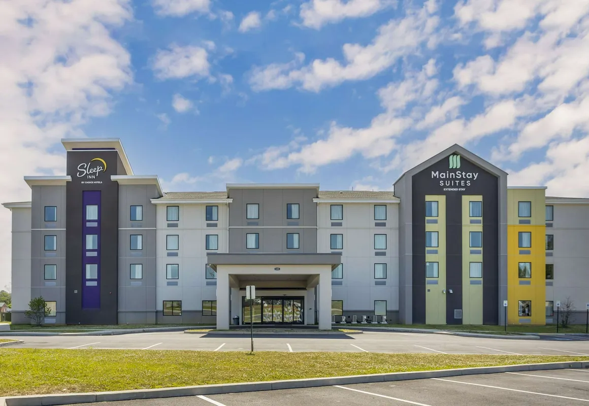 Sleep Inn North - Central York hotel hero