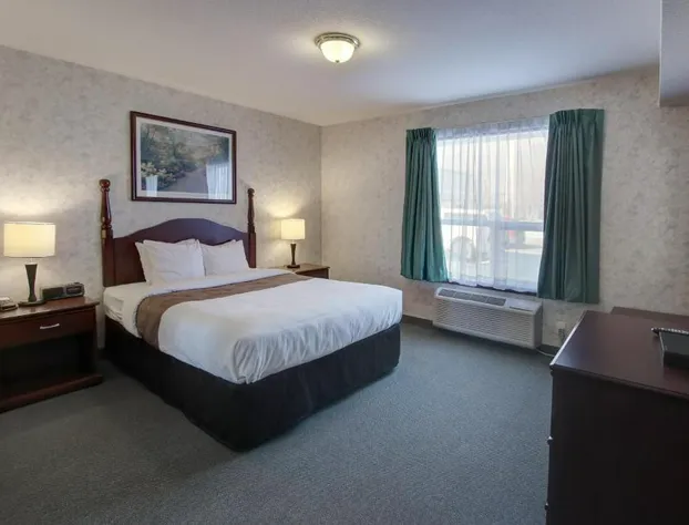 Ramada by Wyndham Nisku Edmonton Airport hotel detail image 2