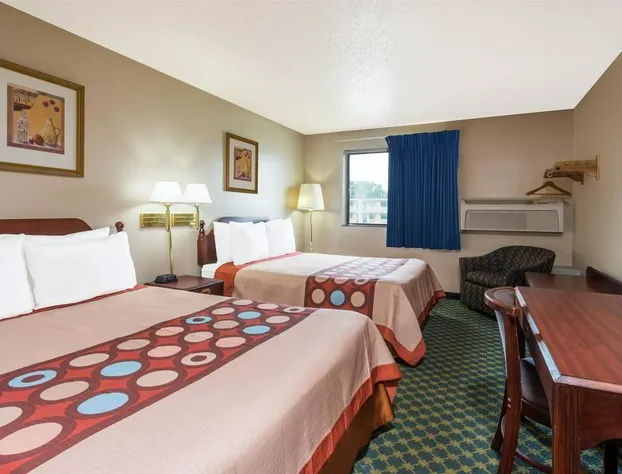 Quality Inn & Suites hotel detail image 4