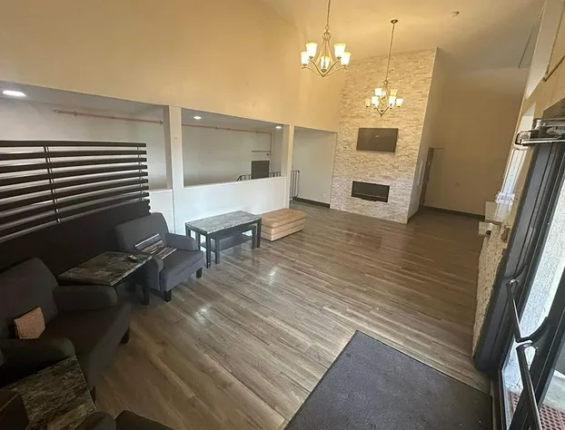 Baymont By Wyndham Bridgeton St Louis hotel detail image 1