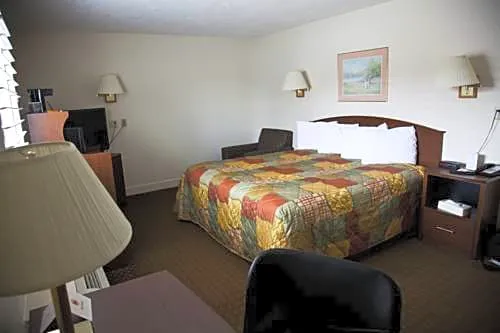 Econo Lodge hotel detail image 4