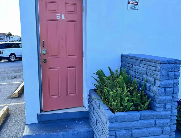 Sunshine Inn Motel hotel detail image 2