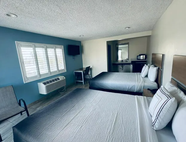 Super 8 by Wyndham Bakersfield Ca hotel detail image 4