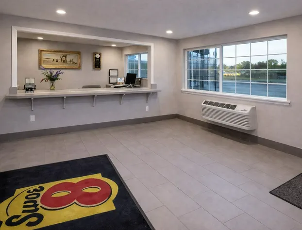 Super 8 by Wyndham Bakersfield CA Near Airport hotel detail image 3