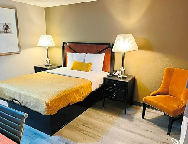 Super 8 by Wyndham Benton Harbor - St. Joseph hotel detail image 3