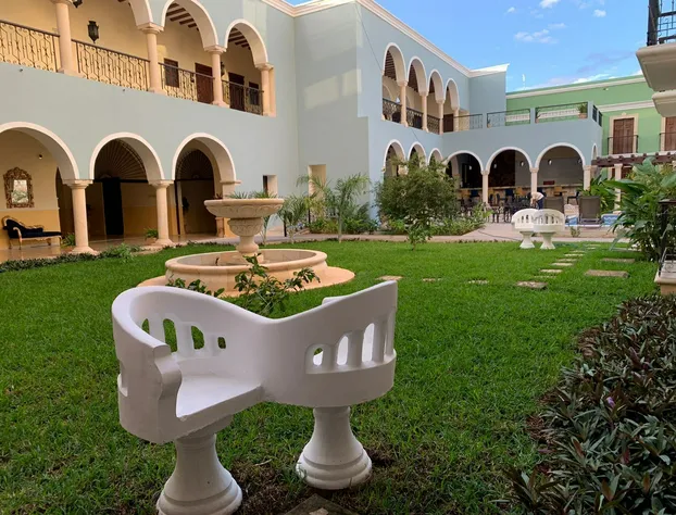 Real Hispano hotel detail image 1