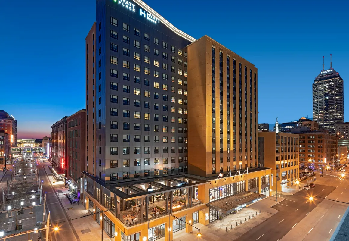 Hyatt House Indianapolis Downtown hotel hero