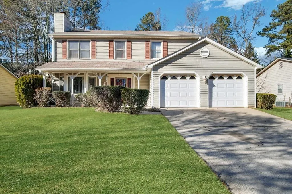 Sweet Home Georgia Luxury hotel hero