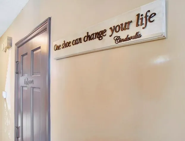 Sweet Home Georgia Luxury hotel detail image 4