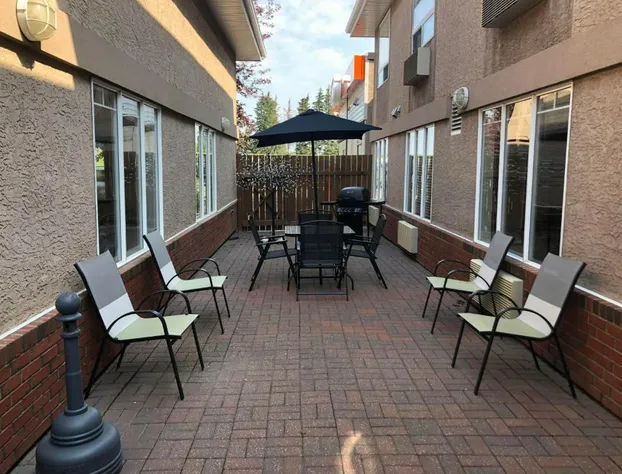 Ramada by Wyndham Ponoka hotel detail image 2