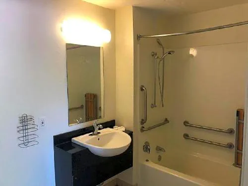 Tulsa Route 66 West hotel hero