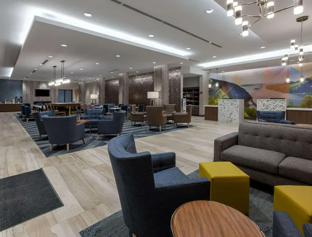 La Quinta Inn & Suites by Wyndham Middletown-Goshen hotel detail image 4