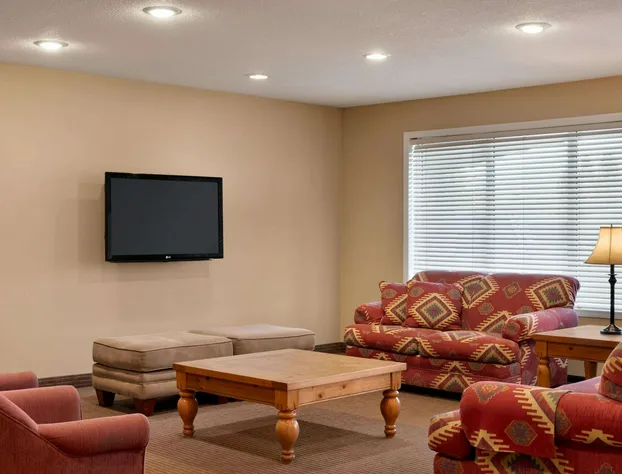 Travelodge by Wyndham Edson hotel detail image 2