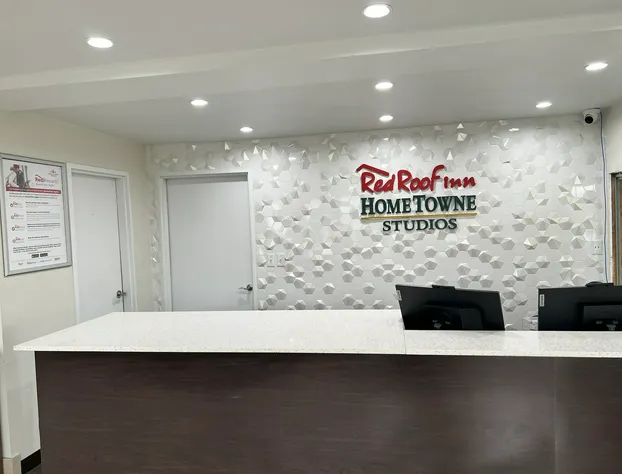 HomeTowne Studios by Red Roof Georgetown, KY hotel detail image 1