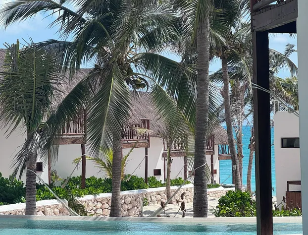 Punta Blanca | Beachfront Boutique Hotel hotel detail image 4