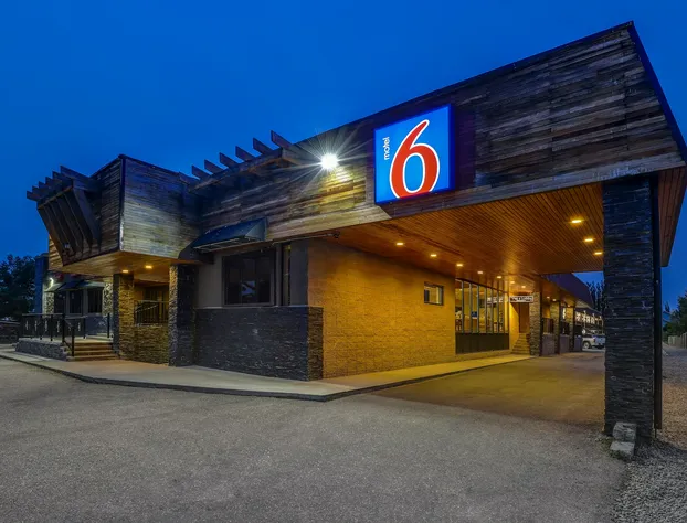 Motel 6 Brooks, AB hotel detail image 2