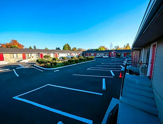 Oyo Hotel Portland Or Near Airport hotel detail image 1