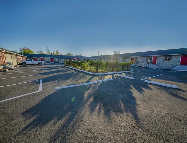 Oyo Hotel Portland Or Near Airport hotel detail image 2